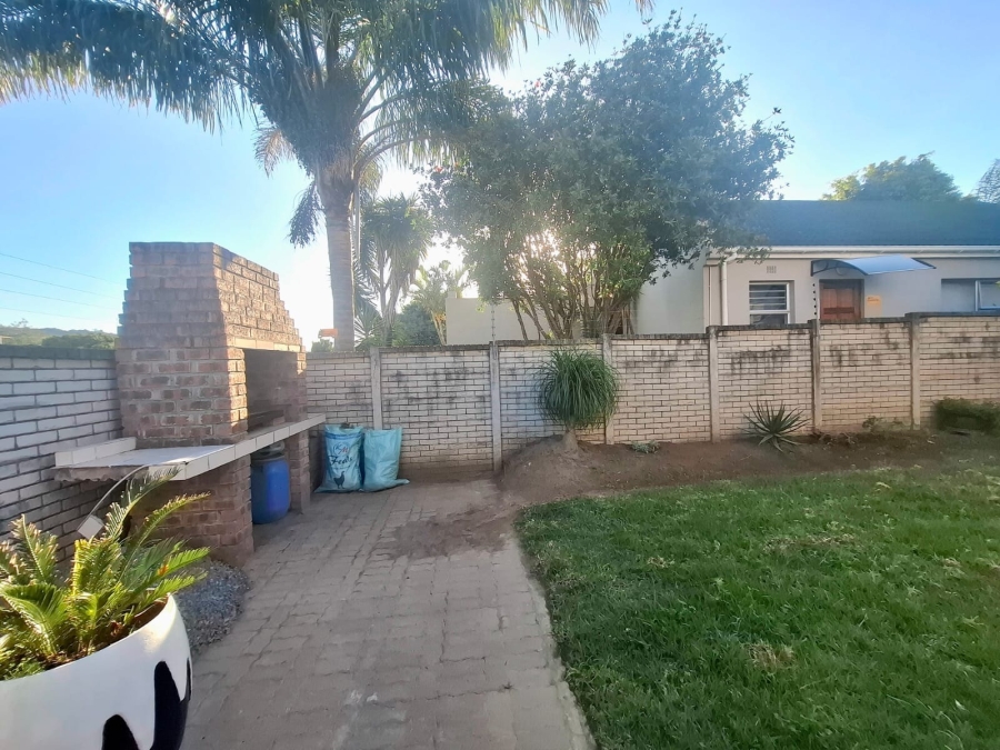3 Bedroom Property for Sale in Nahoon Valley Park Eastern Cape